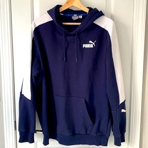 Puma Men’s Hoodie EUC like new Size Large